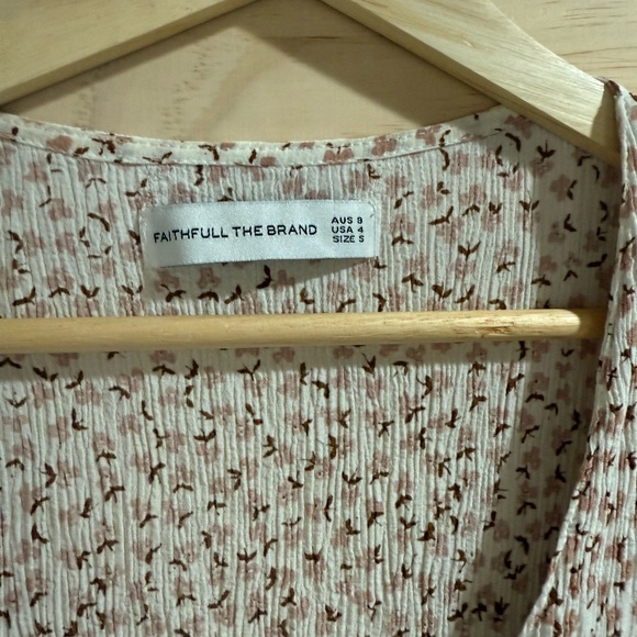 Faithfull The Brand - Trinidad Dress in Pink Rae - 4 - Picture 9 of 12